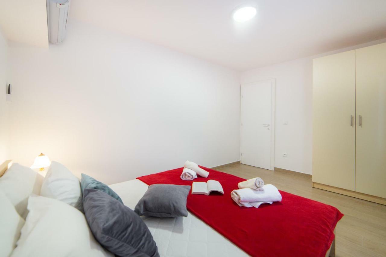 Apartments Relax Башка-Вода Экстерьер фото